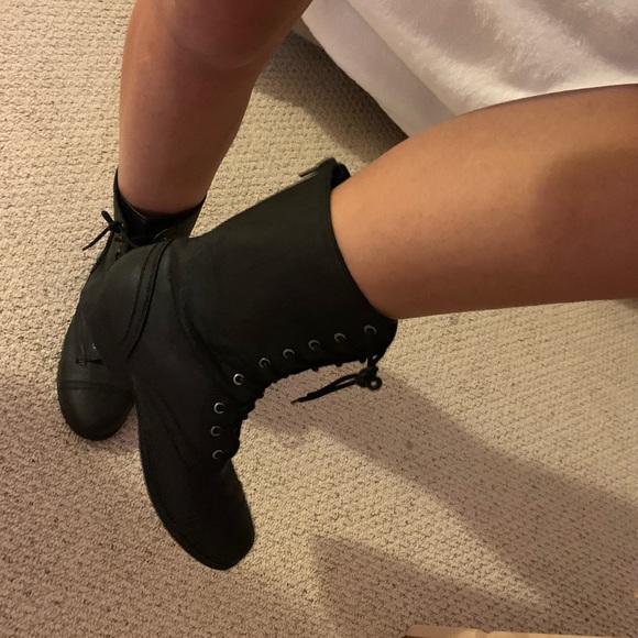 Journeys Shoes Combat Boots Poshmark